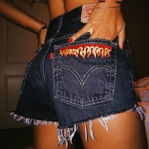 vintage flame levi’s